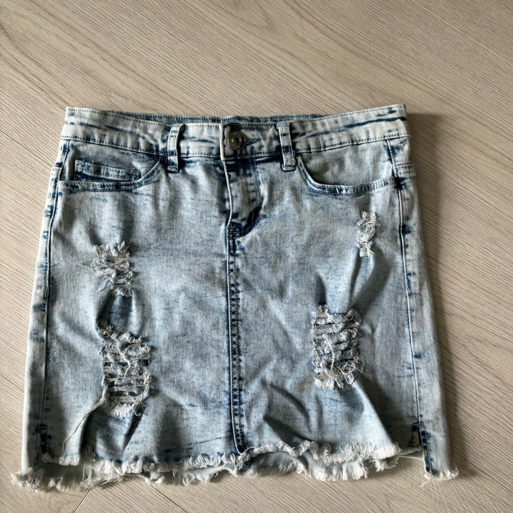 Women’s jean skirt